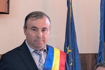 Primarul din Liteni, Tomiță Onisii, a depus jurământul pentru al cincilea mandat la conducerea acestui oraș