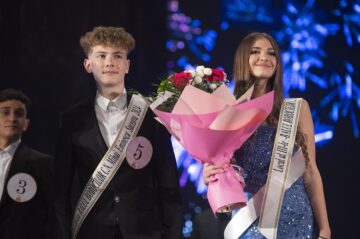 Miss și Mister ai Colegiului „Mihai Eminescu” sunt Veronica Șuiu și Nicolae Gavrilovici