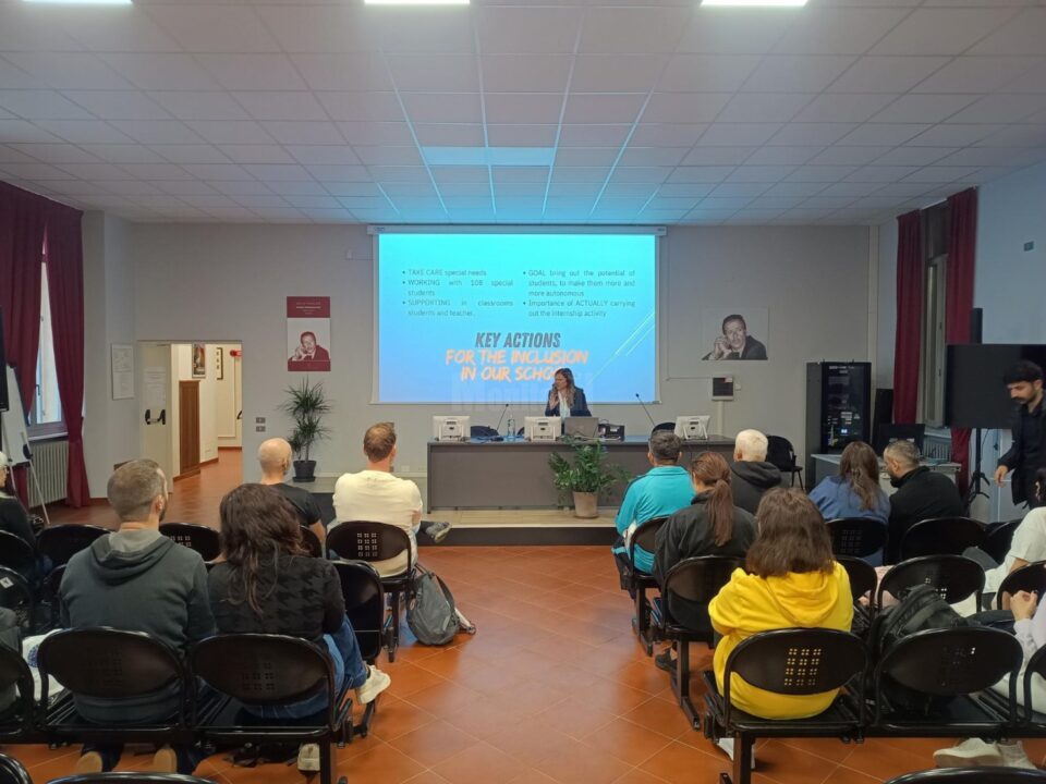 Profesori de la Colegiul Tehnic „Alexandru Ioan Cuza” Suceava, într-un schimb de experiență în Italia