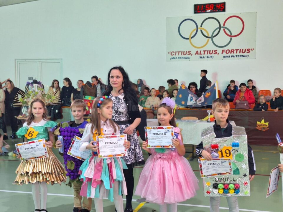 „Parada costumelor ECO”, la Școala Gimnazială ,,Miron Costin” Suceava