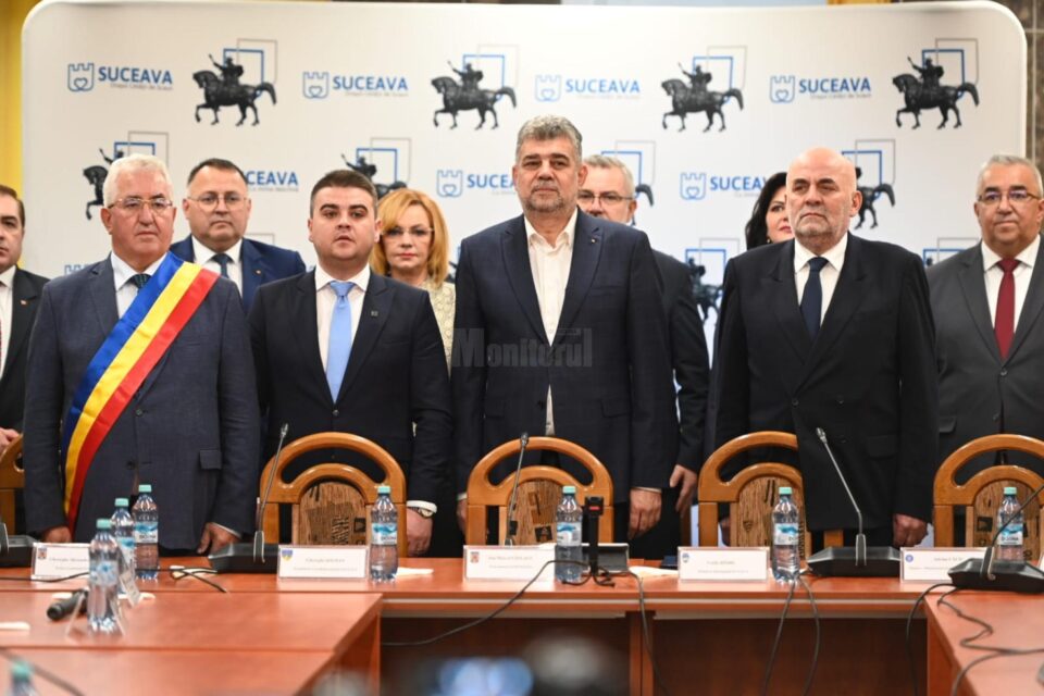 Vasile Rîmbu, a depus jurământul în calitate de primar al Sucevei, în prezența premierului României, Marcel Ciolacu, a președintelui CJ Suceava, Gheorghe Șoldan