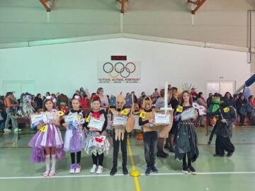 Parada costumelor ECO, la Școala Gimnazială ,,Miron Costin” Suceava