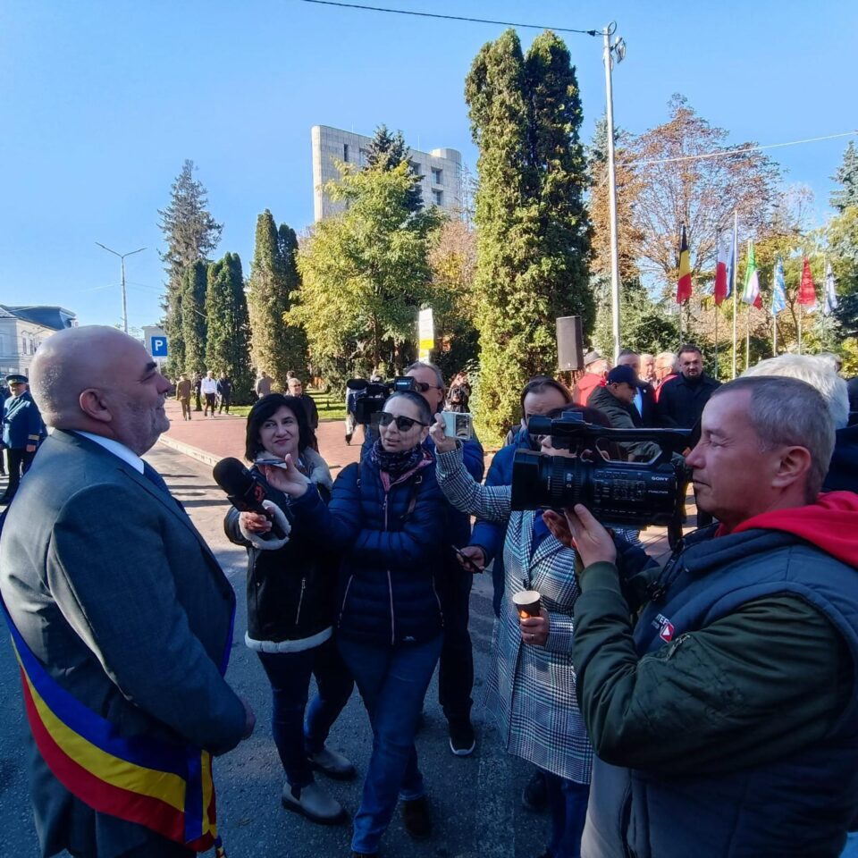 Vasile Rîmbu, vineri, într-o conferință de presă ad-hoc