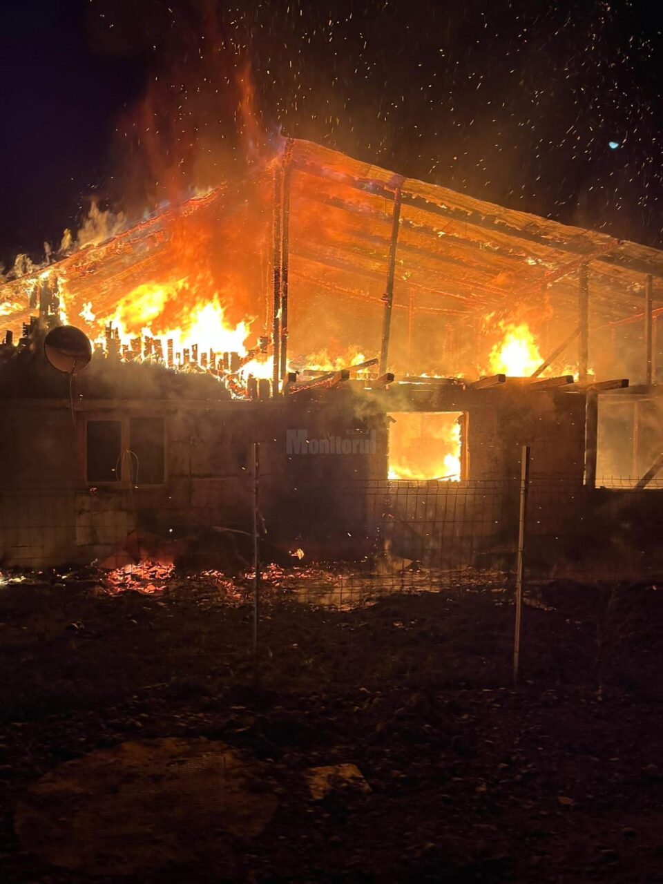 Incendiu la Șcheia