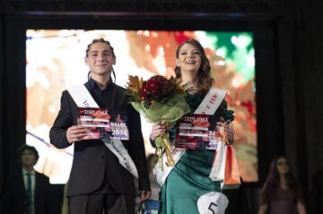 Pe Locul al III-a au urcat elevii Victor Crîșmaru și Daria Rusu