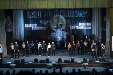 Balul Bobocilor, spectacol ce a avut ca temă „Whispers of the Night”
