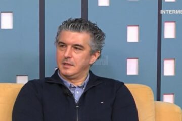 Directorul medical al Spitalului Clinic de Urgență „Sfântul Ioan cel Nou”, conf. univ. dr. Dimitrie Siriopol
