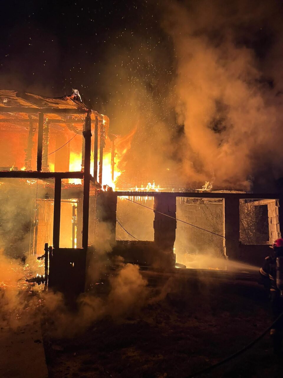 Incendiul din noaptea de vineri spre sâmbătă de la Șcheia s-a dovedit un act intenționat
