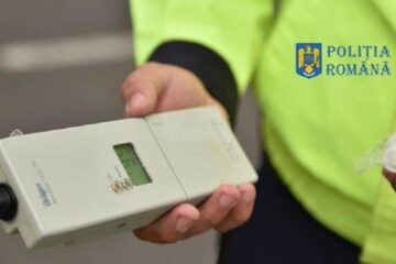 Mopedistul care încerca să evite Poliția consumase băuturi alcoolice