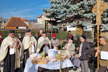 Slujbă de pomenire pentru mai multe personalități câmpulungene