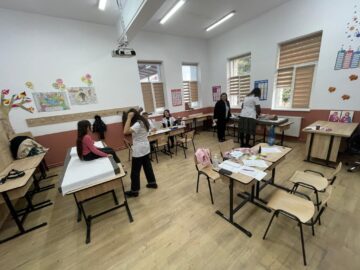 „Caravana cu Medici” a ajuns la Școala Gimnazială „Constantin Morariu” Pătrăuți