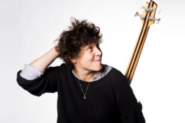 Artista Marion Cousineau, invitată la o după-amiază francofonă, organizată de Alianța Franceză din Suceava