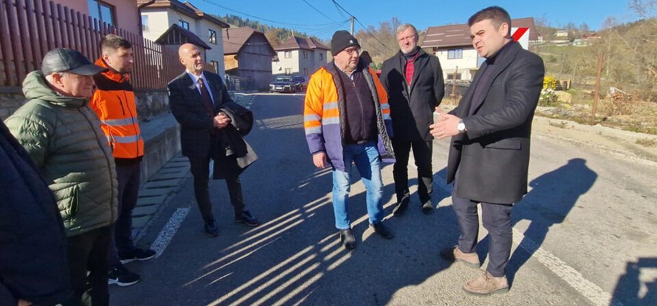 Gheorghe Șoldan spune că pe drumul Solonețu Nou - Pleșa au fost constatate mai multe nereguli după modernizarea lui Gheorghe Șoldan spune că pe drumul Solonețu Nou - Pleșa au fost constatate mai multe nereguli după modernizarea lui