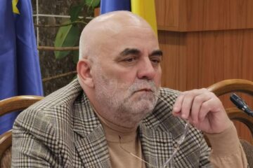Primarul Vasile Rîmbu