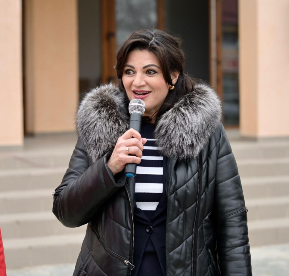 Candidații PSD Suceava pentru Camera Deputaților, Eugen Bejinariu și Larisa Blanari, s-au întâlnit cu locuitorii din comuna Dornești