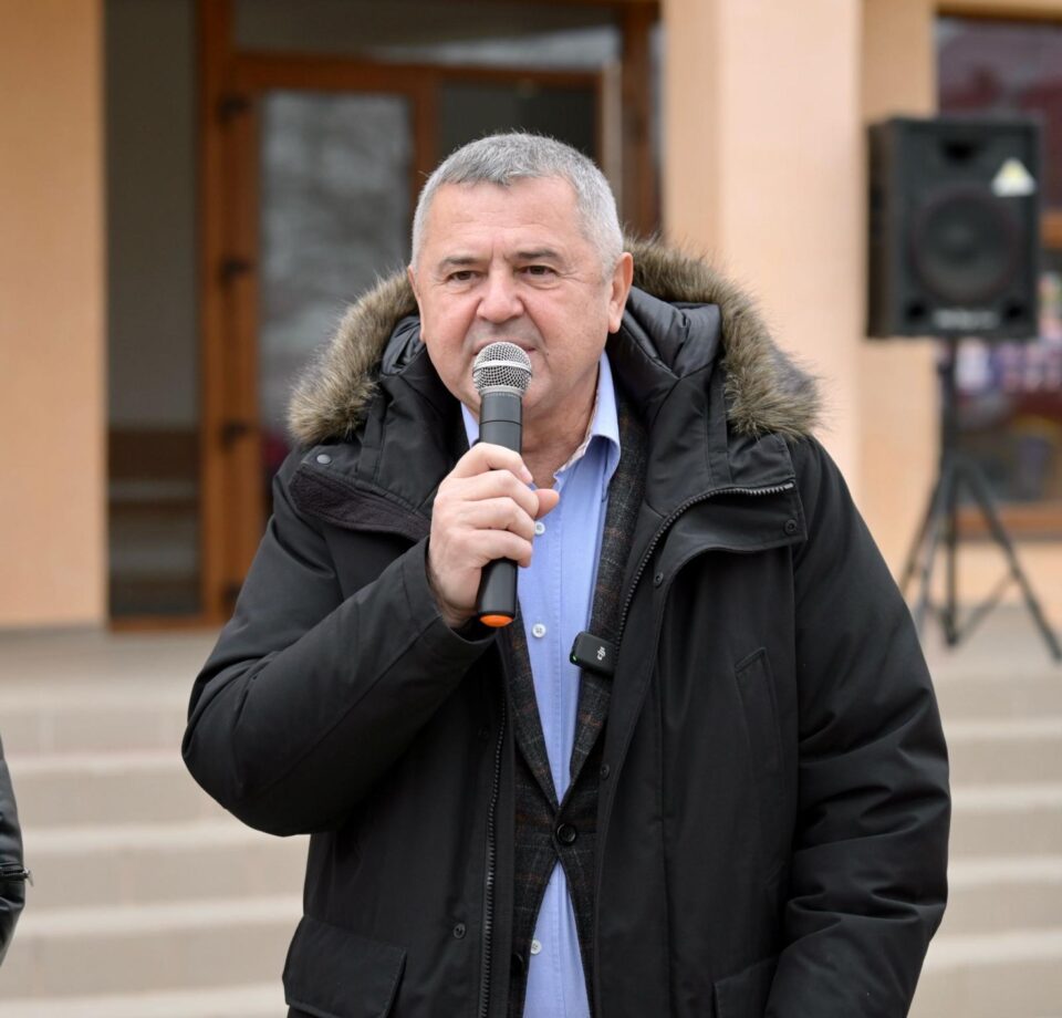Candidații PSD Suceava pentru Camera Deputaților, Eugen Bejinariu și Larisa Blanari, s-au întâlnit cu locuitorii din comuna Dornești
