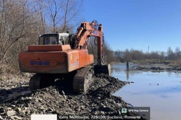 Amenzi de 105.000 lei și activitate suspendată la o balastieră de pe râul Moldovița