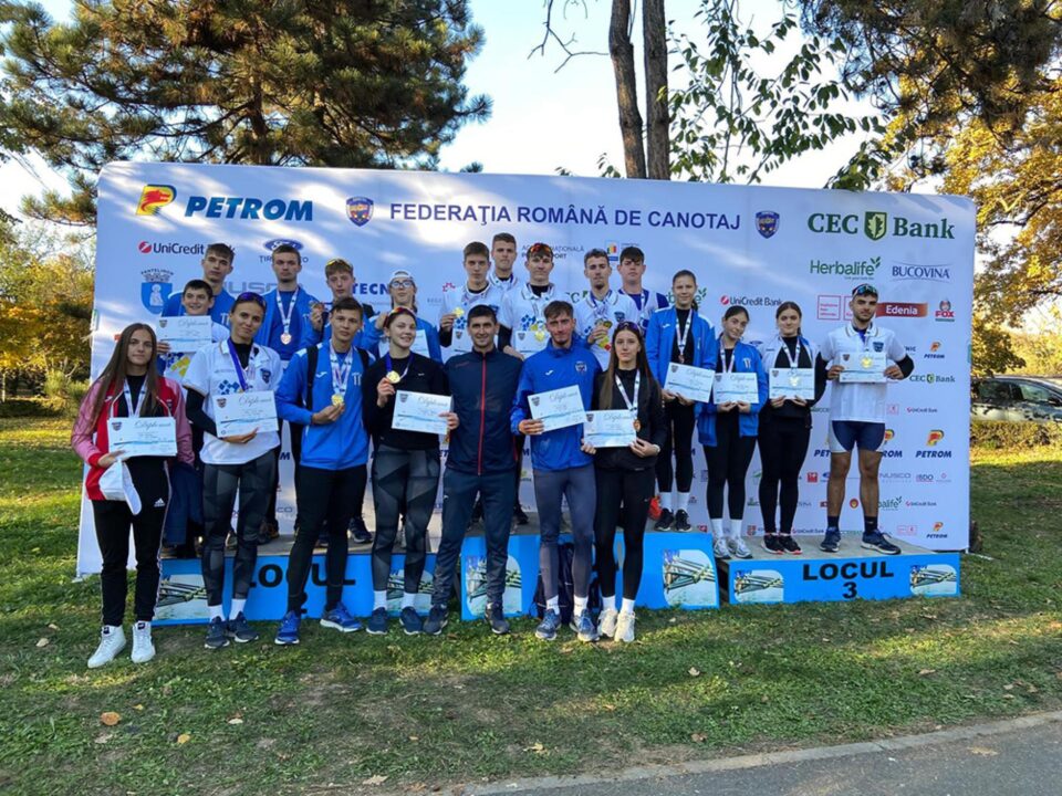 Canotorii de la CSM Suceava s-au întors multimedaliați de la Naționale