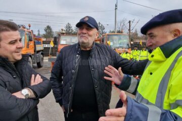 Gheorghe Șoldan și Vasile Rîmbu au verificat dacă firma Diasil este pregătită pentru a interveni pentru deszăpezirea străzilor din Suceava
