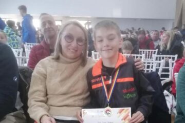 Marea campioană Gabriela Szabo alături de Eusebiu Constantin Prisacă