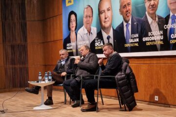 Liderii PNL Suceava s-au întâlnit cu reprezentanții partidului din secțiile de votare