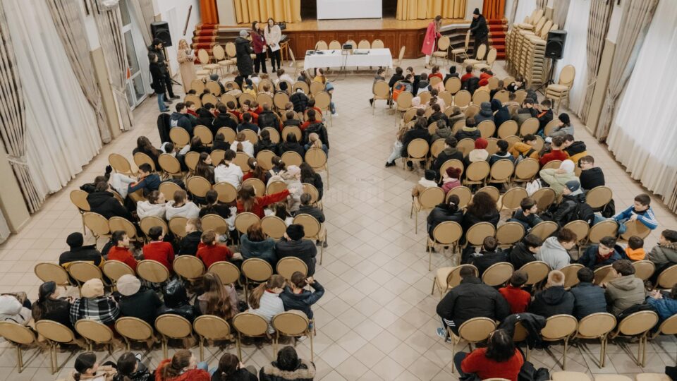 Campanie anti-bullying cu specialiști, părinți și copii, la Botoșana