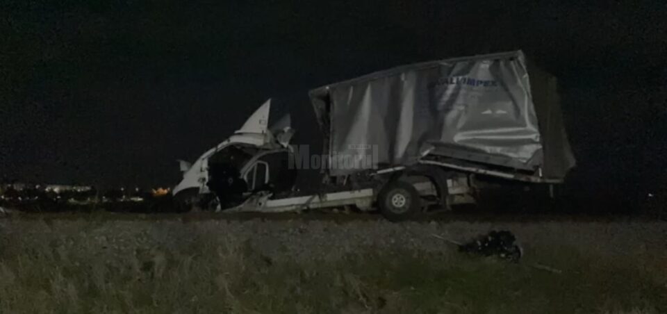Mașină de Suceava, implicată într-un accident feroviar la Iași