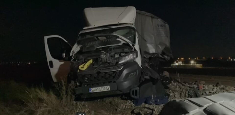 Mașină de Suceava, implicată într-un accident feroviar la Iași