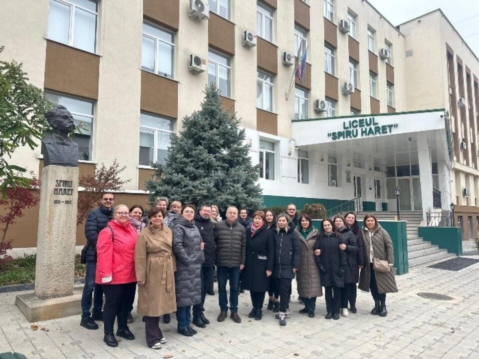 „Educație fără frontiere”, parteneriat educațional între Școala „Miron Costin” Suceava, Colegiul „Ștefan cel Mare” Suceava și Liceul „Spiru Haret” Chișinău