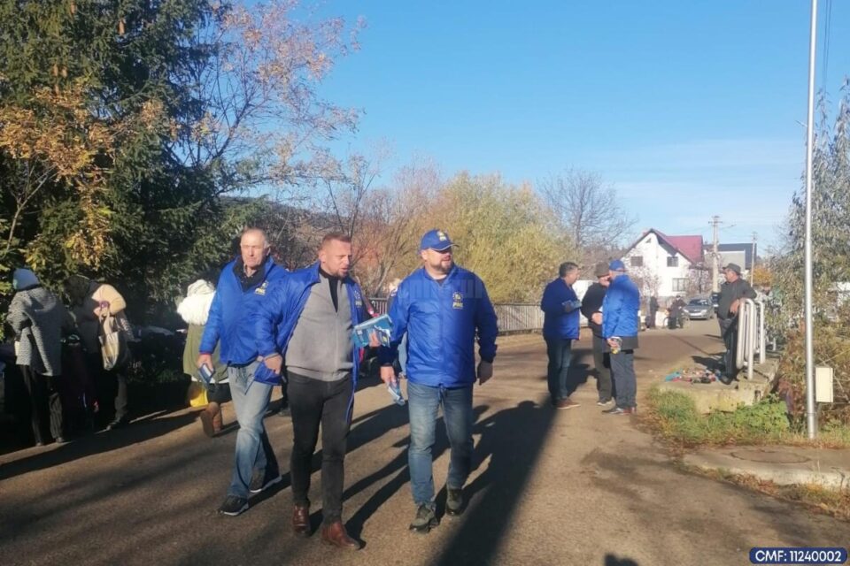 Liberalii au discutat cu locuitorii orașului Solca