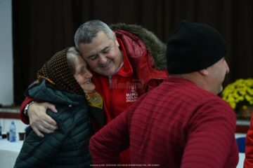 Eugen Bejinariu în comuna natală, Zamostea