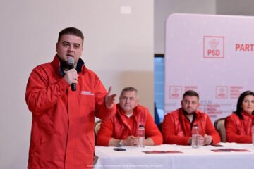 Președintele Consiliului Județean, Gheorghe Șoldan, în campanie la Siret, alături de candidații PSD la alegerile parlamentare