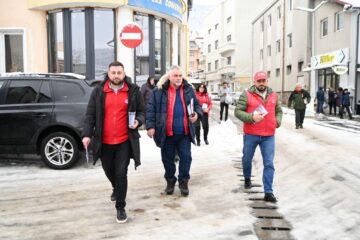 Cătălin Fediuc și Florin Olaru au fost la Câmpulung Moldovenesc și au discutat cu oamenii