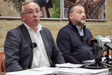 Viceprimarul Dan Ioan Cușnir despre problemele de la coborâre pe la Grupul Școlar: „S-a spus că șoferii merg prea tare sau că nu au cauciucuri de iarnă ...”
