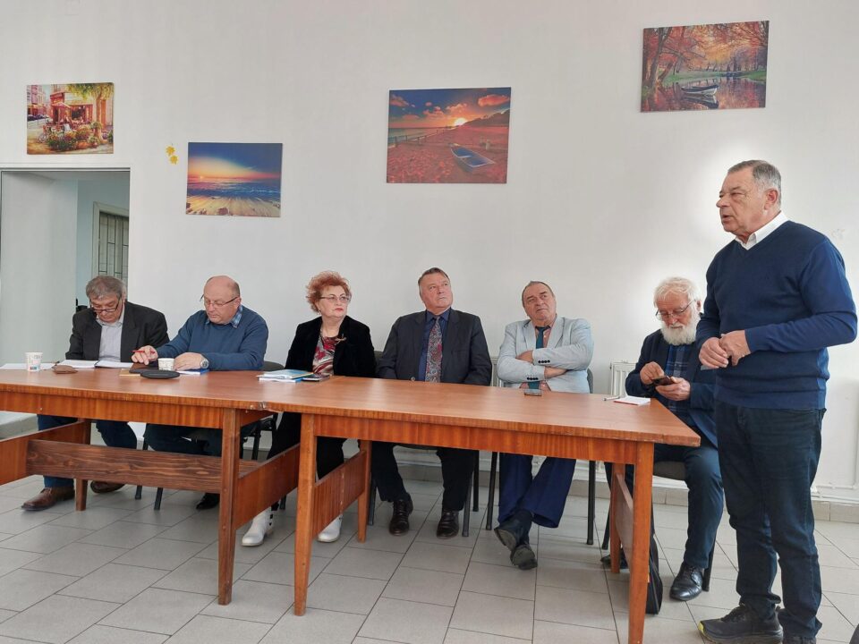 Mașina cu poeți, din nou la Suceava