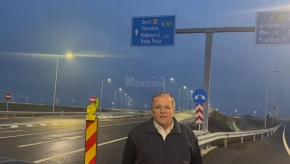 Liderul PNL Suceava, Gheorghe Flutur, a parcursul noul tronson al autostrăzii A7 care a fost deschis circulației rutiere Liderul PNL Suceava, Gheorghe Flutur, a parcursul noul tronson al autostrăzii A7 care a fost deschis circulației rutiere