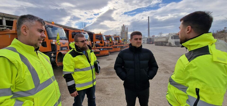 Gheorghe Șoldan s-a întâlnit cu responsabilii cu lucrările de deszăpezire pe drumurile județene Gheorghe Șoldan s-a întâlnit cu responsabilii cu lucrările de deszăpezire pe drumurile județene