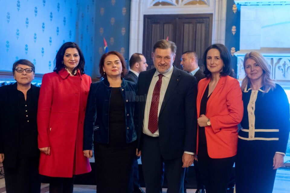 Larisa Blanari apreciază implicarea ministrului Sănătății, Alexandru Rafila, în ceea ce privește actul medical din regiunea Moldovei Larisa Blanari apreciază implicarea ministrului Sănătății, Alexandru Rafila, în ceea ce privește actul medical din regiunea Moldovei