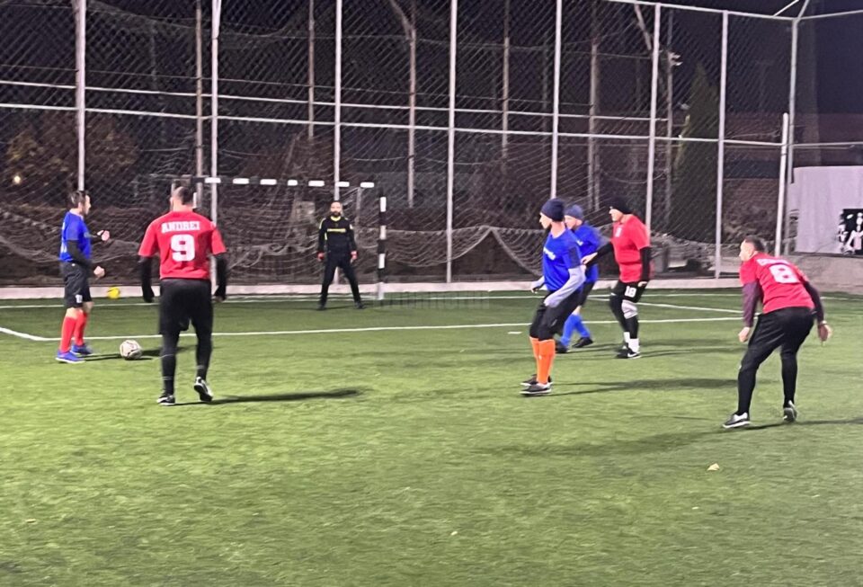 Campionatul de old-boys se joaca la Civica Sport Center