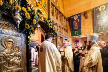 Binecuvântare arhierească și comuniune a sfinților la Biserica „Sfânta Ecaterina” din Sfântu Ilie, Suceava