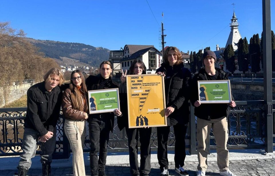 Tinerii din Marginea care au pus umărul pentru ca această comună că intre în competiția pentru titlul de „Sat European de Tineret 2025” Tinerii din Marginea care au pus umărul pentru ca această comună că intre în competiția pentru titlul de „Sat European de Tineret 2025”