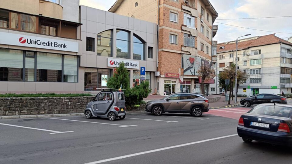 Gratuitatea la parcare pentru autovehiculele electrice și hybrid, limitată la un an, în municipiul Suceava Gratuitatea la parcare pentru autovehiculele electrice și hybrid, limitată la un an, în municipiul Suceava