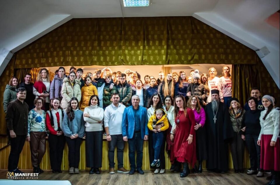 Campania „Totul pentru sănătatea mintală și emoțională a copiilor noștri” Campania „Totul pentru sănătatea mintală și emoțională a copiilor noștri”