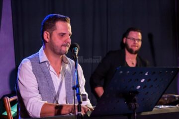 „Cântărețul lunii”, proiect dedicat promovării cântecului francez și francofon. Invitat special: Stéphane Bourson