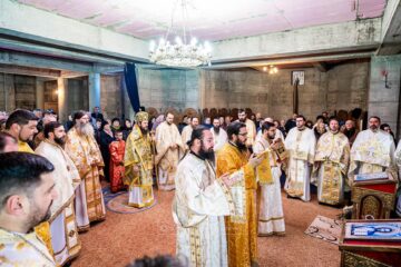 Cuvioșii Paisie și Cleopa, cinstiți prin Liturghie arhierească la Mănăstirea Vadu Negrilesei, închinată lor