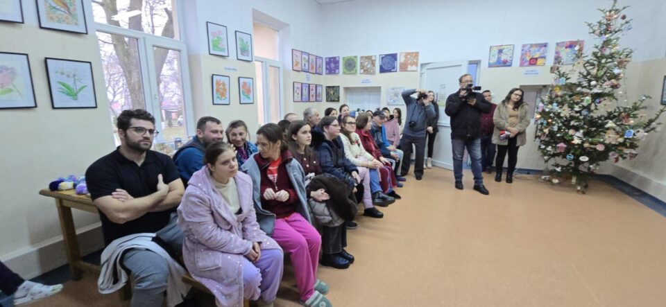 Expoziție de pictură, la Galeria de artă „ArtLaBurdujeni”