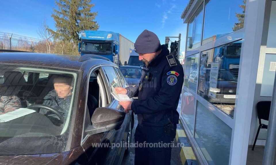 Autoturism condus de un ucrainean care avea permisul suspendat pe teritoriul României