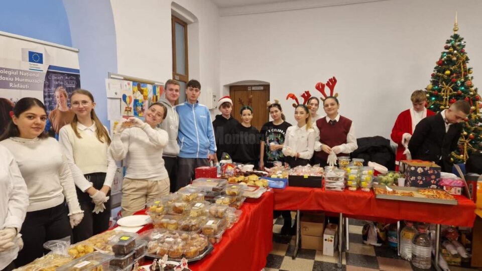 „Târgul de Crăciun” („der Weihnachtsmarkt”) la Colegiul Național „Eudoxiu Hurmuzachi” 1