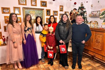 Autorii celor mai frumoase scrisori adresate Moșului Nicolae, premiați la Ceainăria din Regatul Sânzienelor