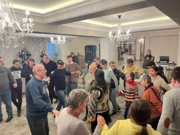 Surpriză de neuitat oferită persoanelor defavorizate de Asociația Bucovina Civică, în spiritul lui Moș Nicolae